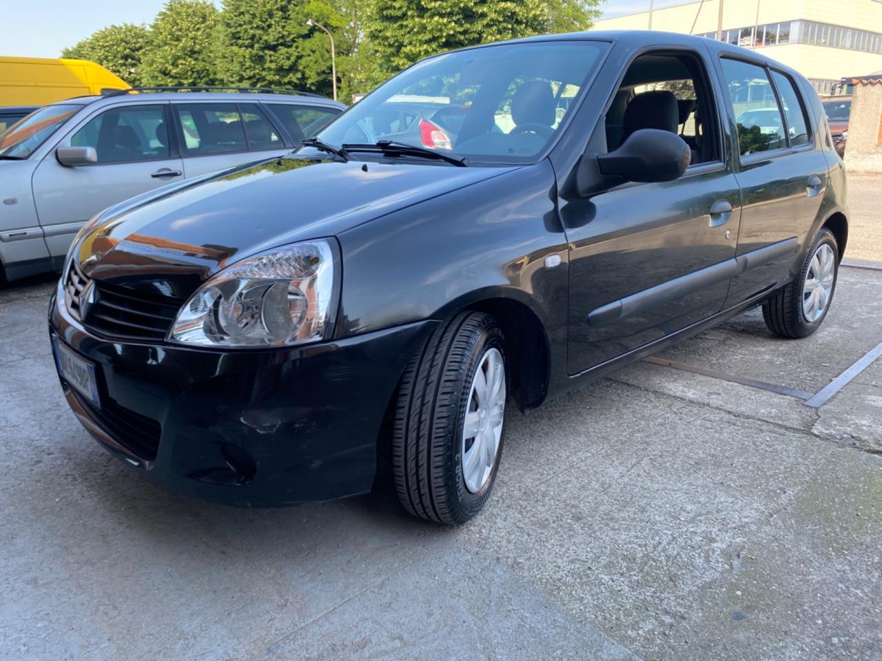 Renault Clio Storia 1.2 5 porte GPL Confort