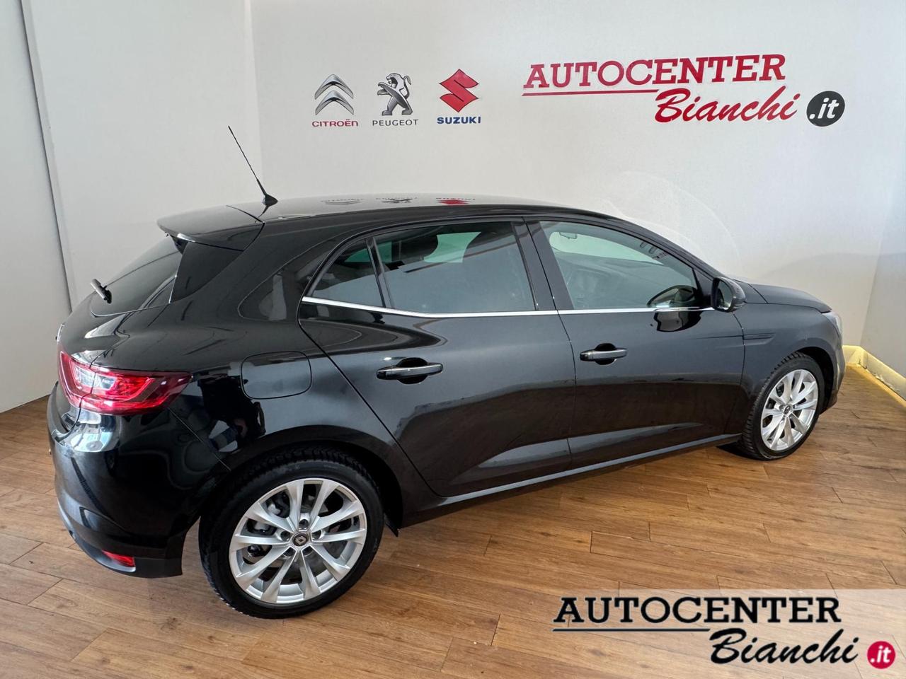 Renault Megane 5 Porte Megane 1.5 blue dci Business 95cv my19