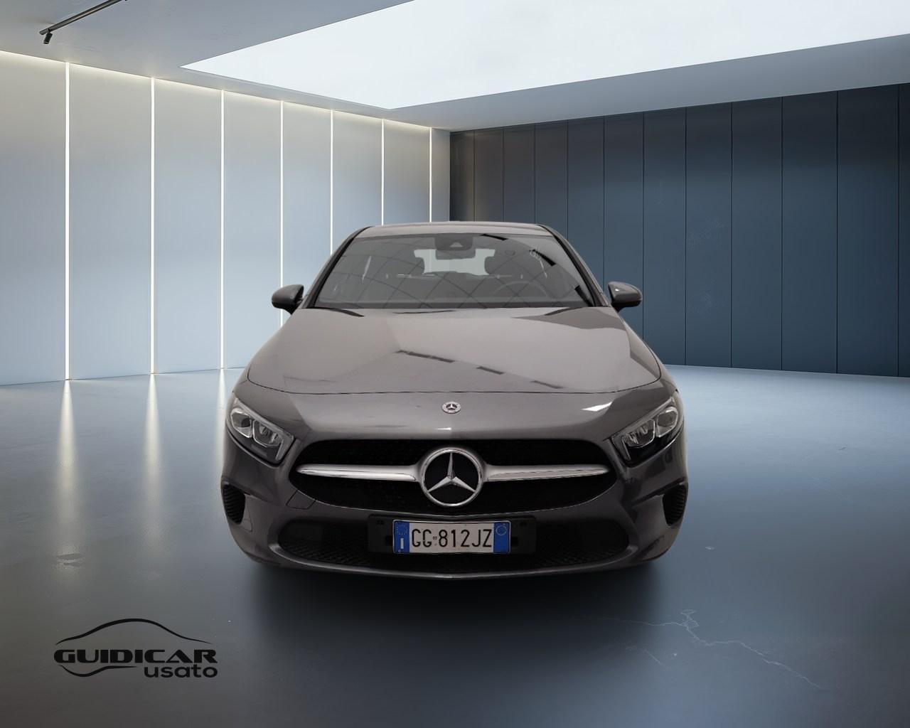 Mercedes-Benz Classe A - W177 2018 - A 180 d Sport auto