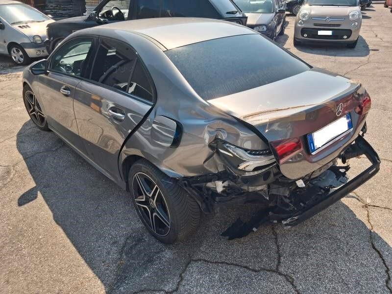 Mercedes-benz A 180 d Automatic AMG Premium