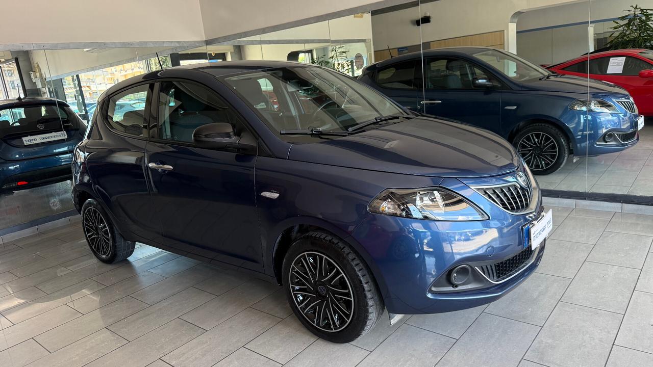 Lancia Ypsilon 1.2 69 CV 5 porte GPL