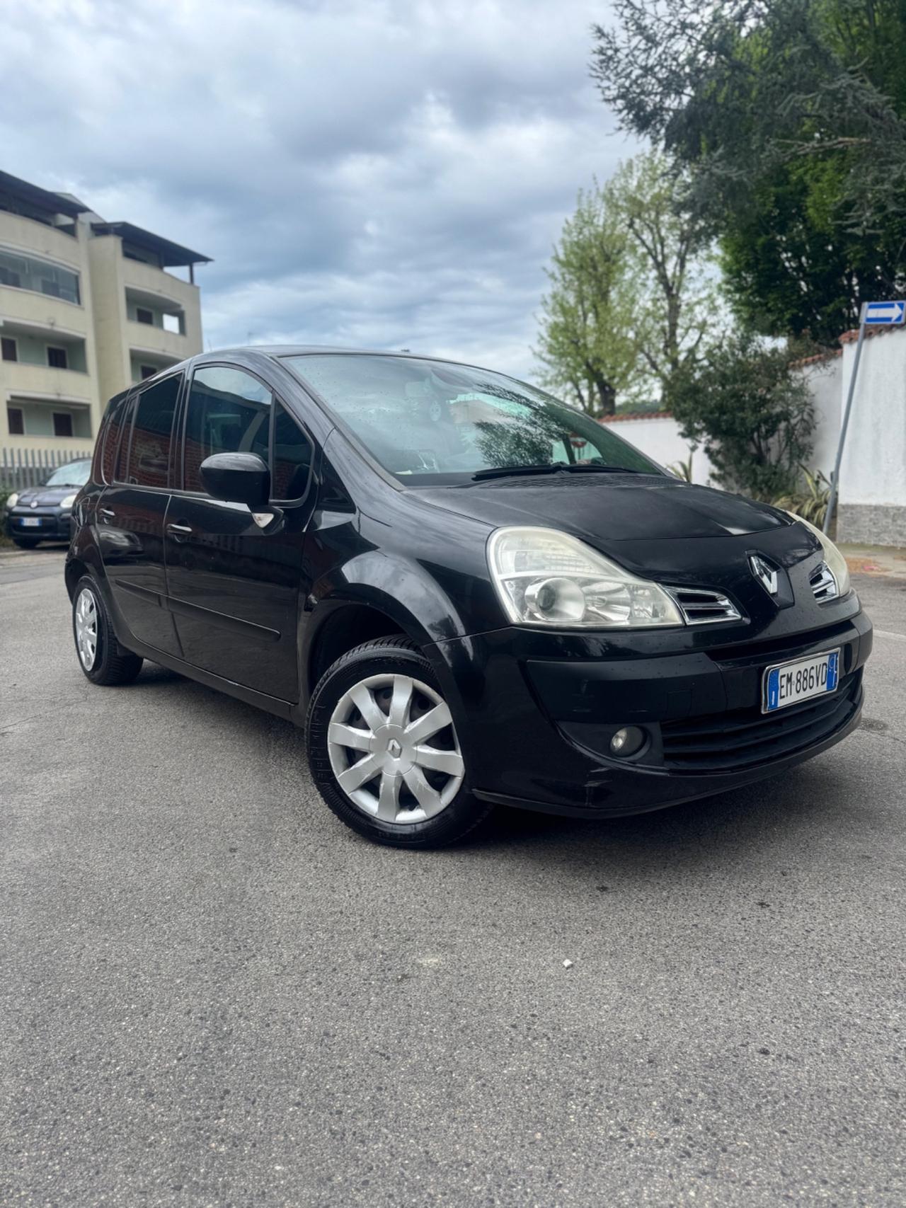 Renault Modus Grand Modus 1.2 16V Live