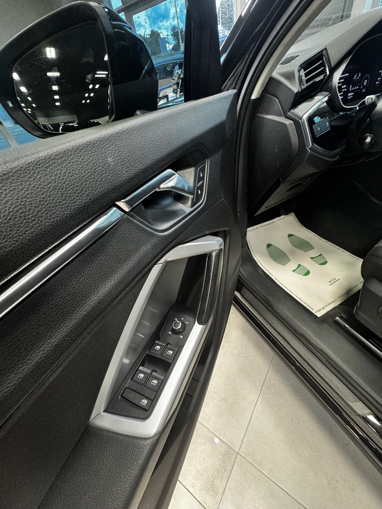AUDI Q3 MY2019 2.0 TDI 150CV STRONIC SPORT EDITION