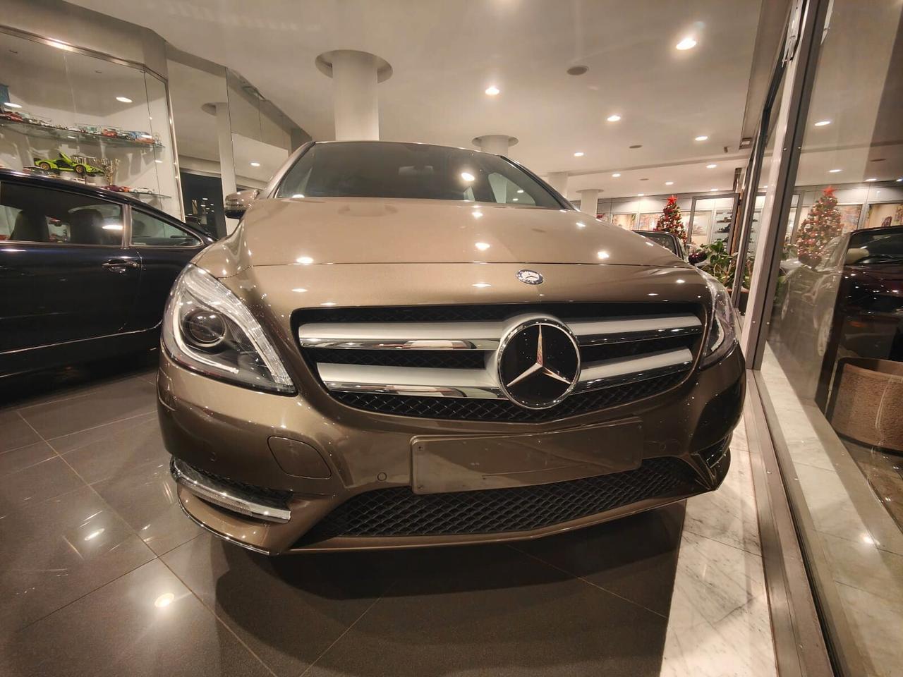 Mercedes-benz B 180 CDI BlueEFFICIENCY Premium