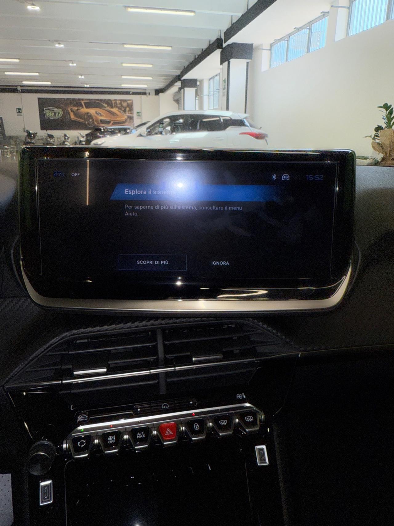 Peugeot 2008 PureTech 130 S&S EAT8 Allure