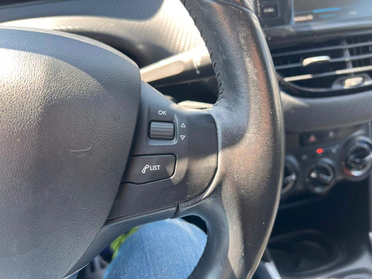 Peugeot 2008 1.6 bluehdi Active 75cv my16