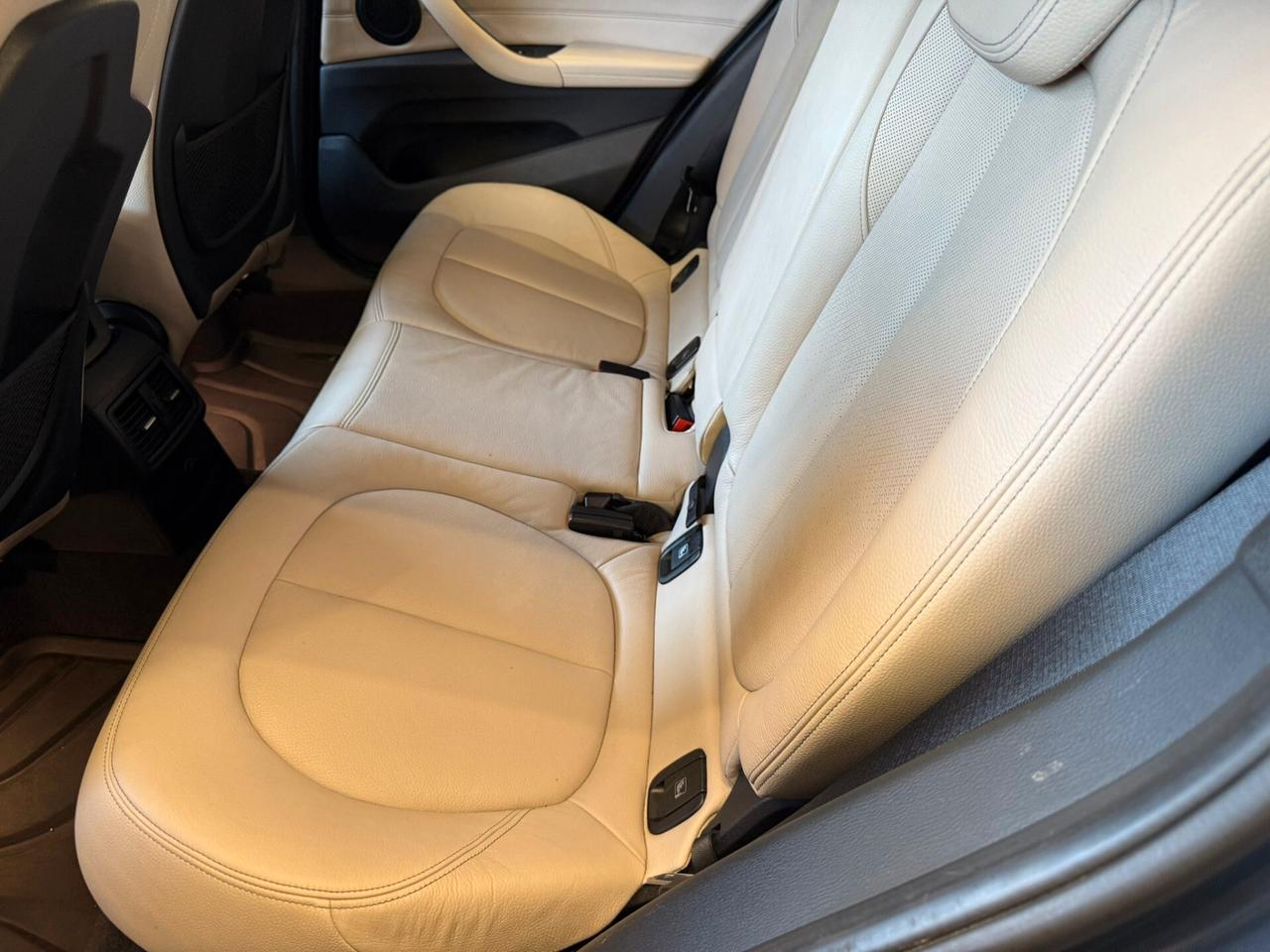 Bmw X1 sDrive18d xLine