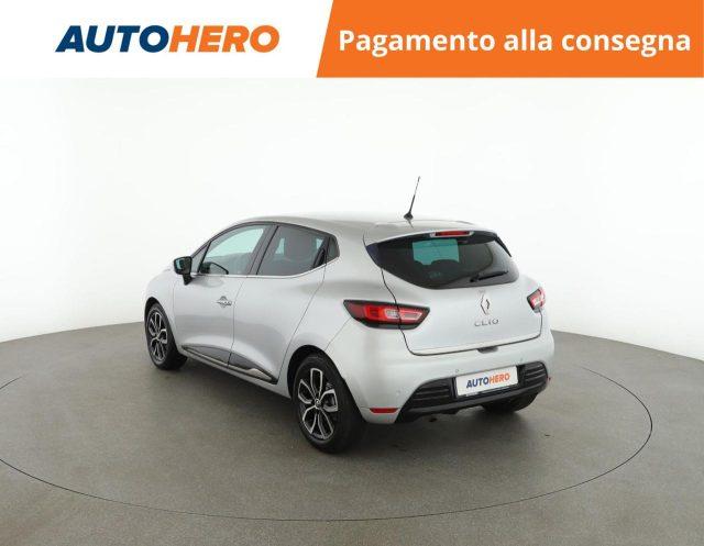 RENAULT Clio TCe 12V 90 CV 5 porte Moschino Intens