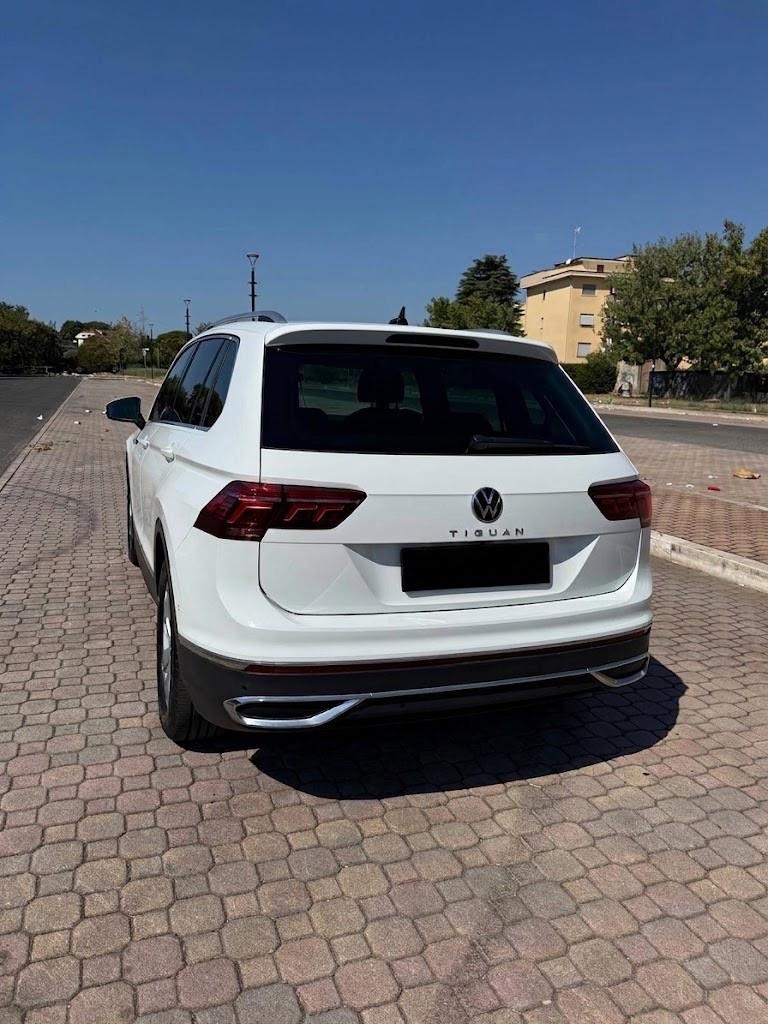 Volkswagen Tiguan 2.0 TDI 150 CV SCR DSG Elegance
