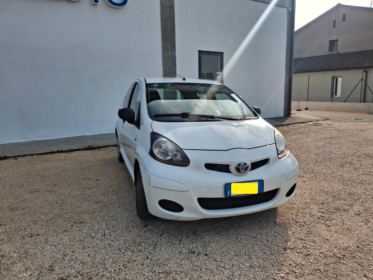 Toyota Aygo 1.0 12V VVT-i 5 porte Now Connect