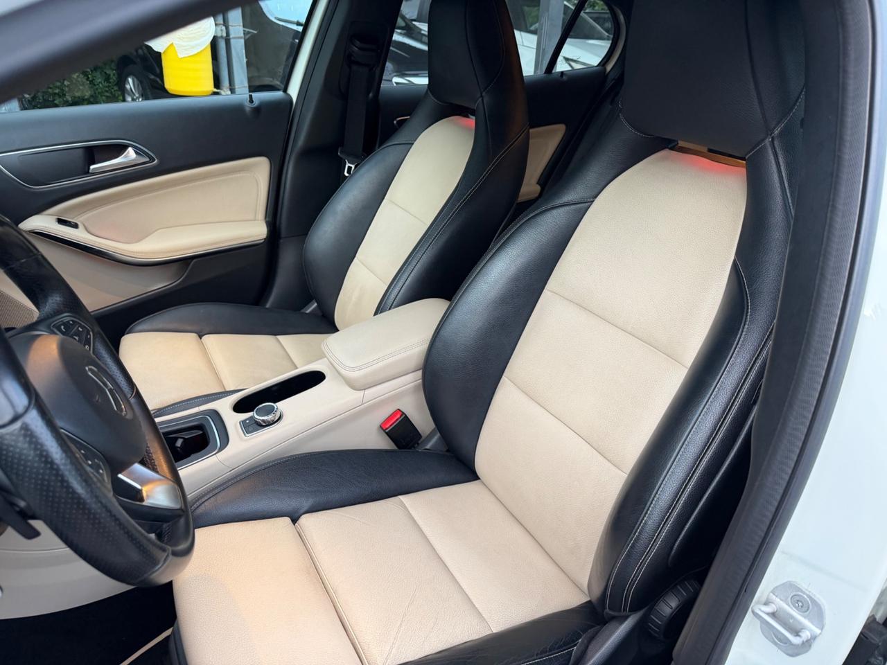 Mercedes-benz GLA 220d 4Matic Motore Nuovo Km Certificati