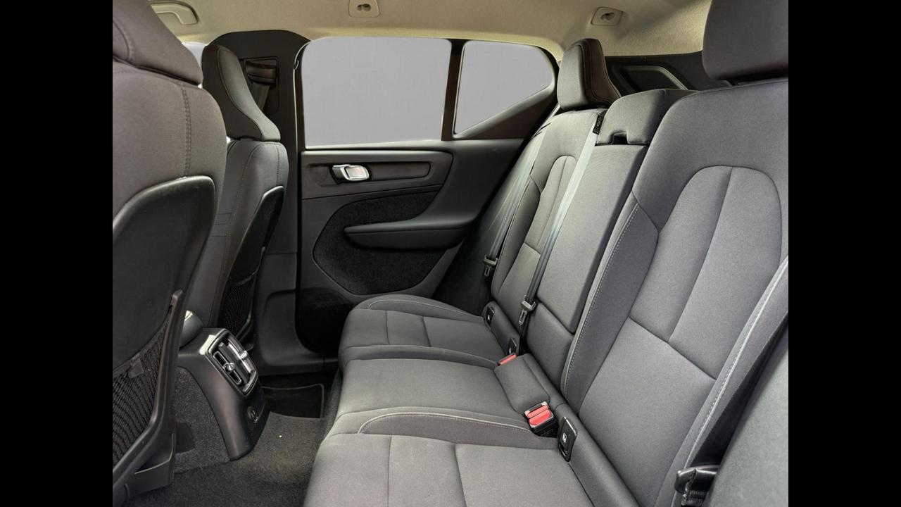 VOLVO XC40 - XC40 1.5 t5 phev Inscription Expression auto my21