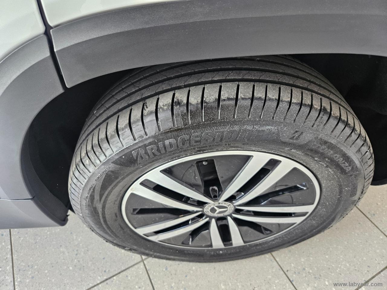 MERCEDES-BENZ GLB 200 d Automatic Sport Plus 7 POSTI