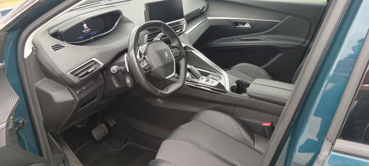 Peugeot 3008 BlueHDi 130 S&S EAT8 Allure