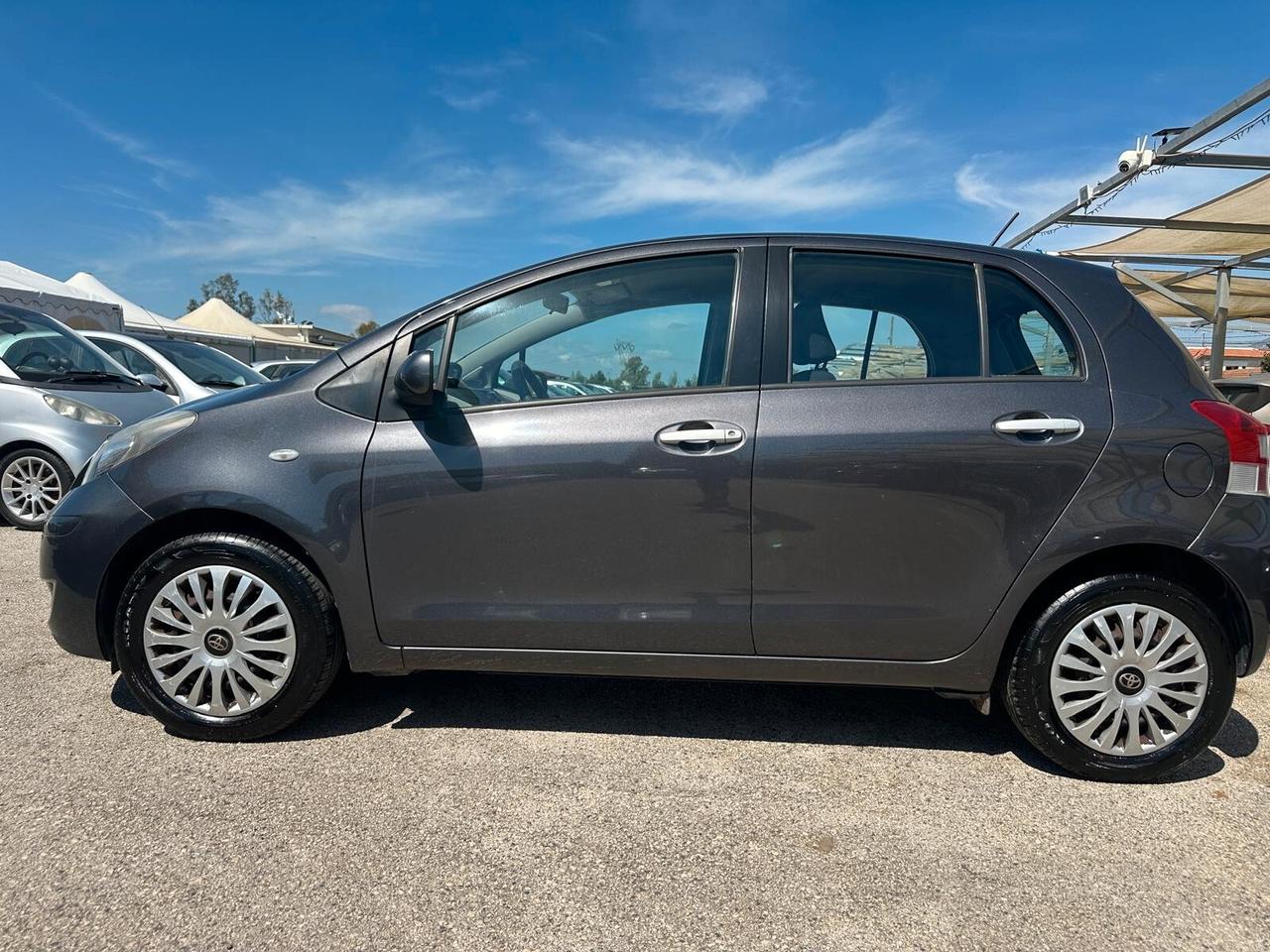 Toyota Yaris 1.0 Benzina