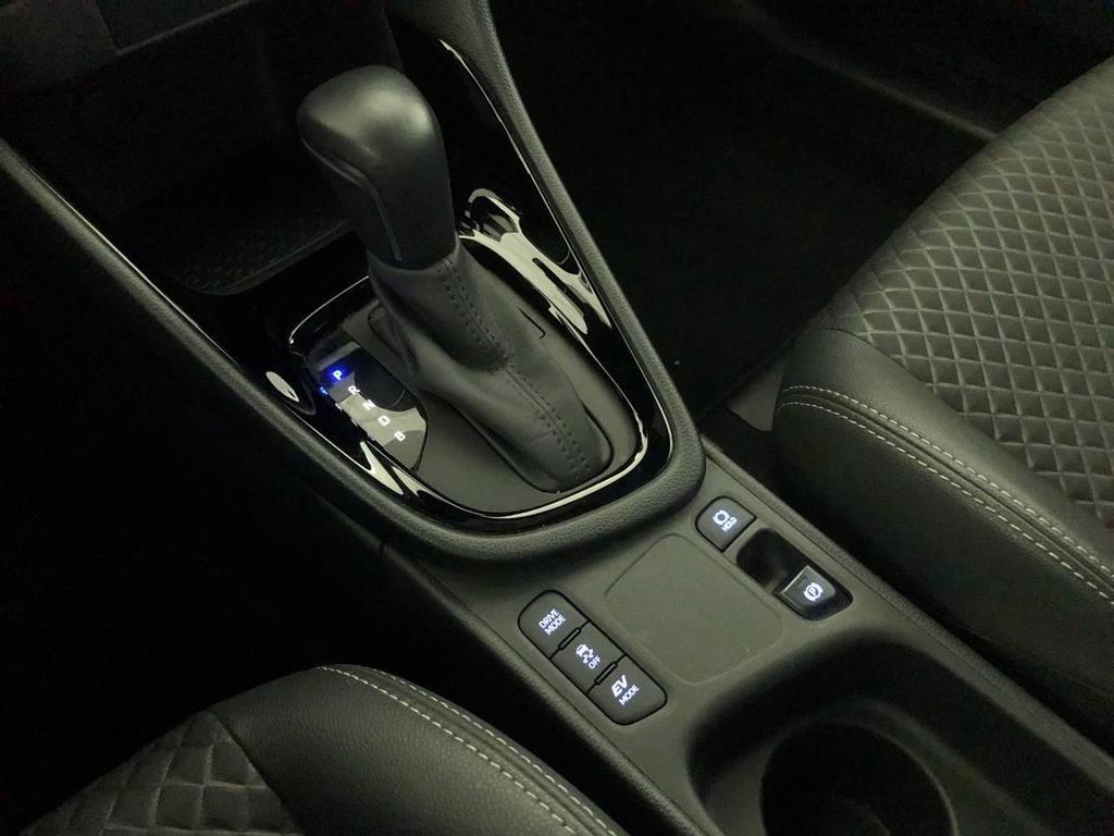 Toyota Yaris 1.5 VVT-iE Hybrid Style E-CVT
