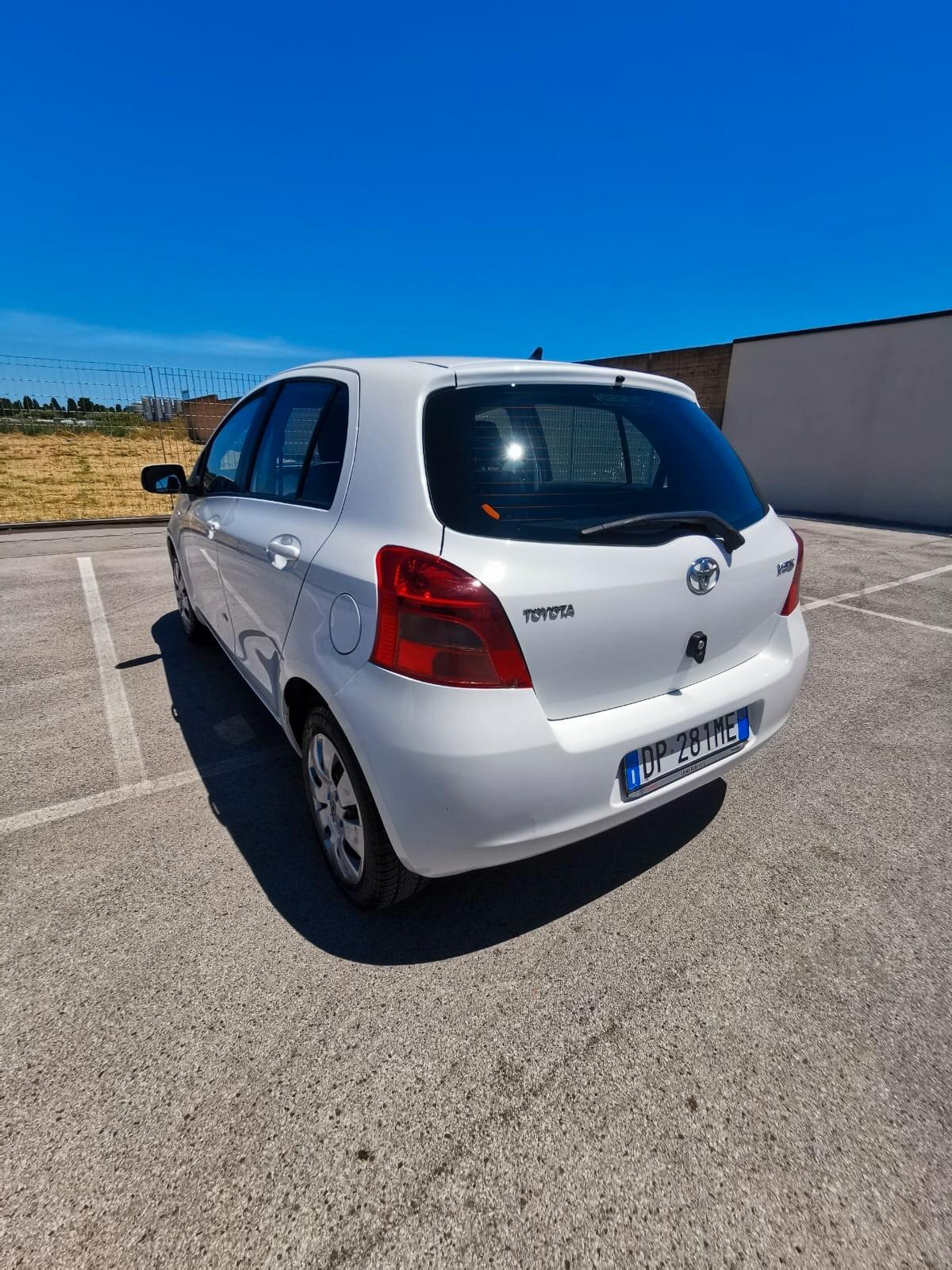 Toyota Yaris 1.0 5 porte Sol 2008