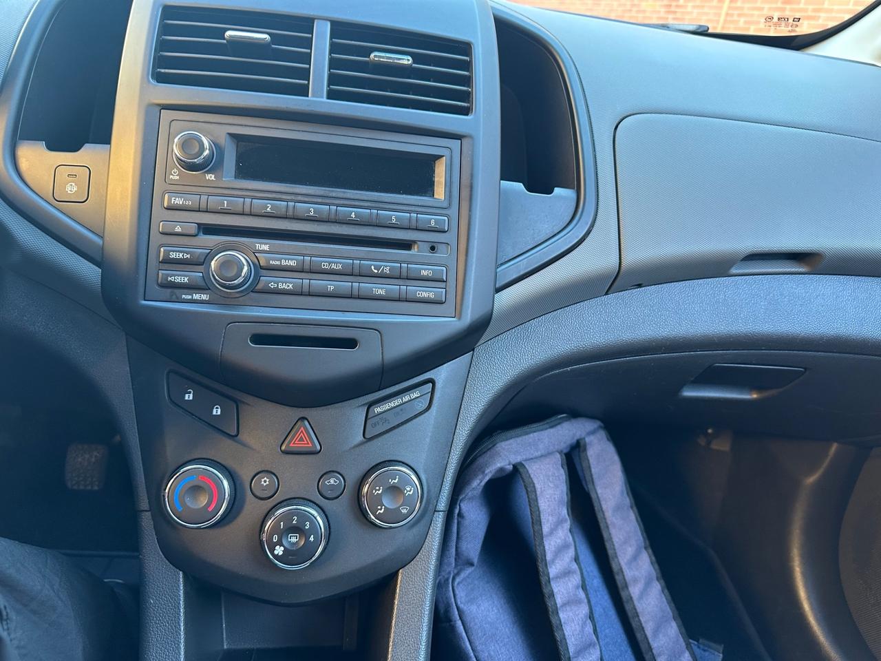 Chevrolet Aveo 1.2 86CV GPL della casa 5 porte