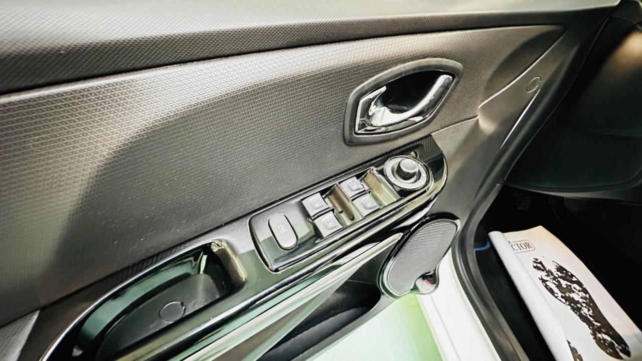 Renault Clio dCi 8V 90CV Start&Stop 5 porte Energy Zen