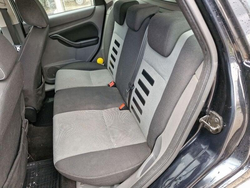 Ford Focus II Style Wagon 1.6 tdci Titanium 90cv