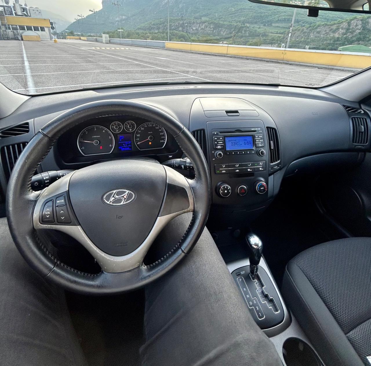 Hyundai i30 Cambio automatico SOLO 98.000km