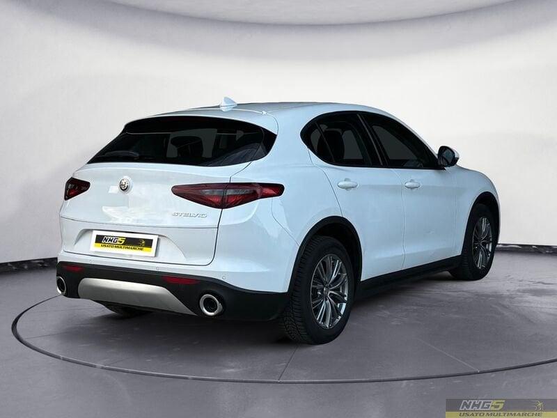 Alfa Romeo Stelvio Stelvio 2.2 Turbodiesel 160 CV AT8 RWD Business