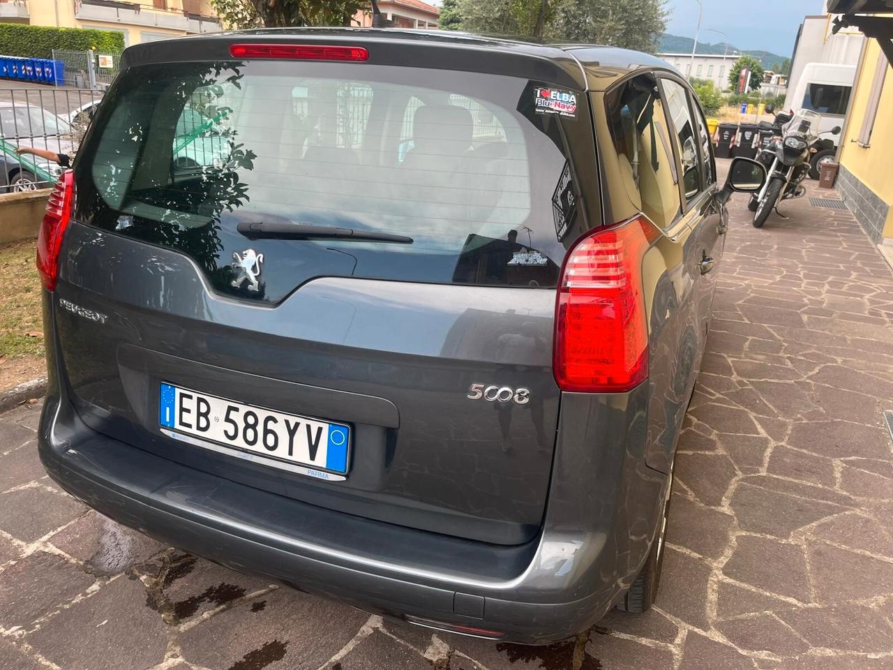 Peugeot 5008 1.6 VTI 120CV, 7 Posti