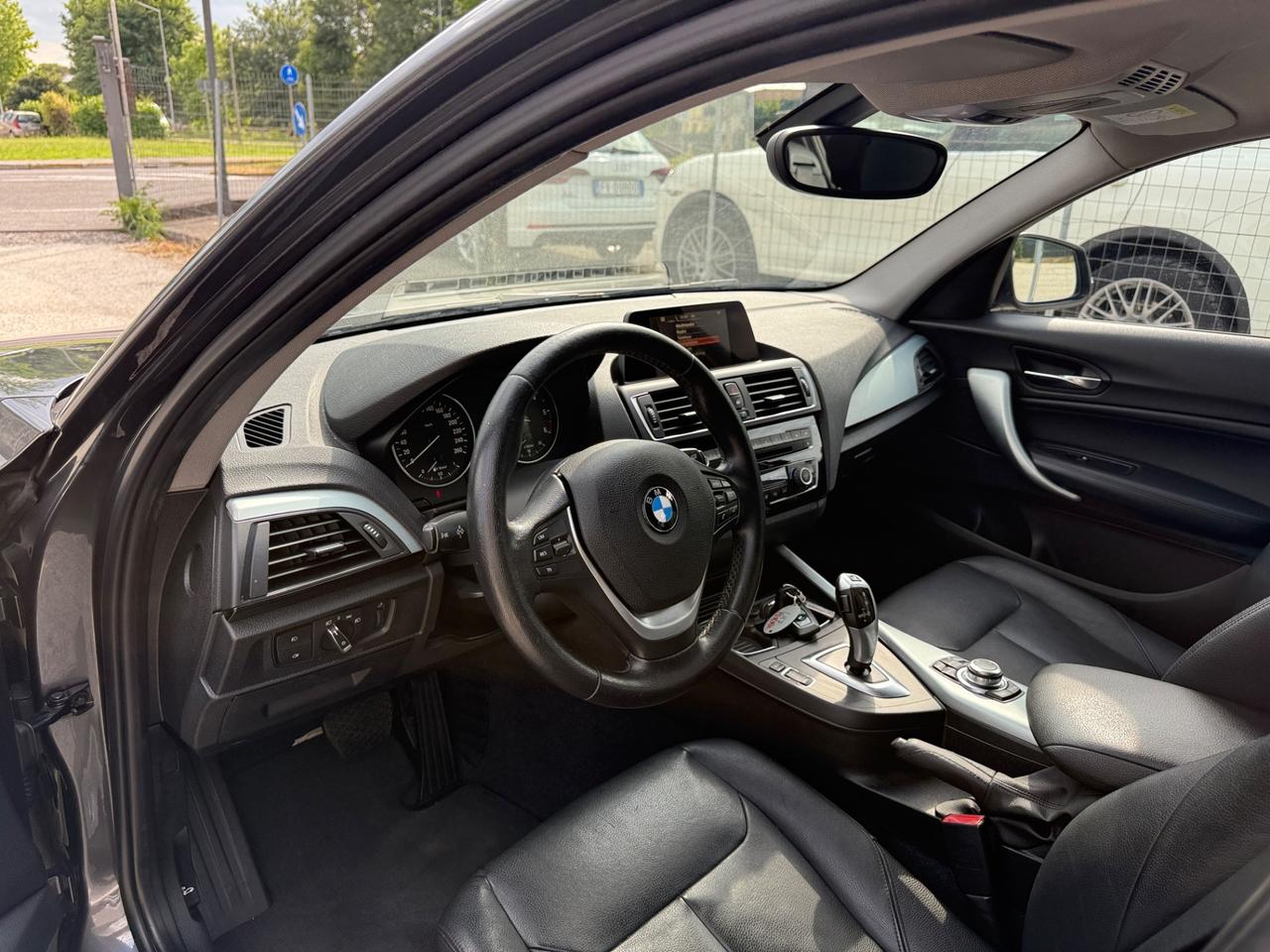 Bmw 120 120d xDrive 5p. Urban