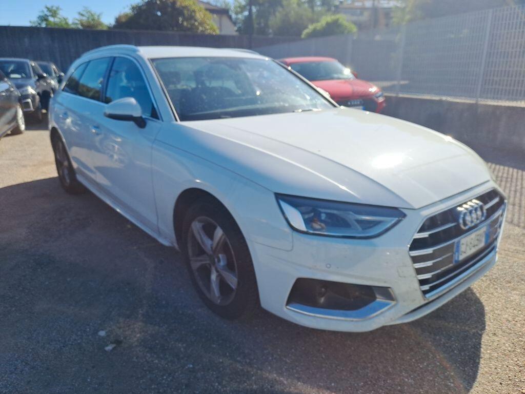 Audi A4 V 2019 Avant 35 2.0 tdi mhev 163cv s-tronic