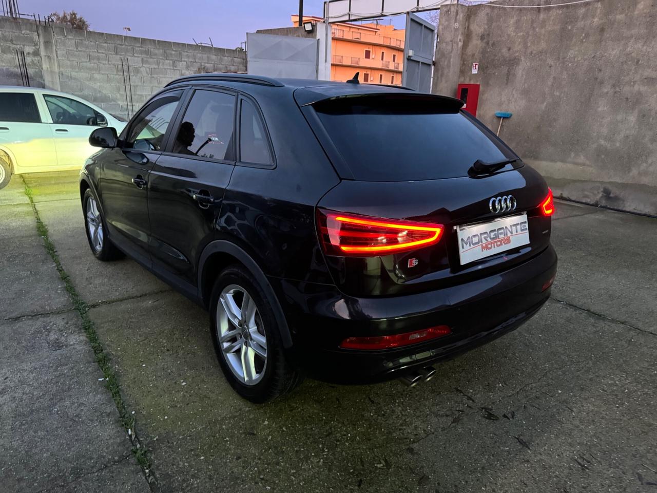 Audi Q3 2.0TDI 140cv Quattro S tronic S Line 2015