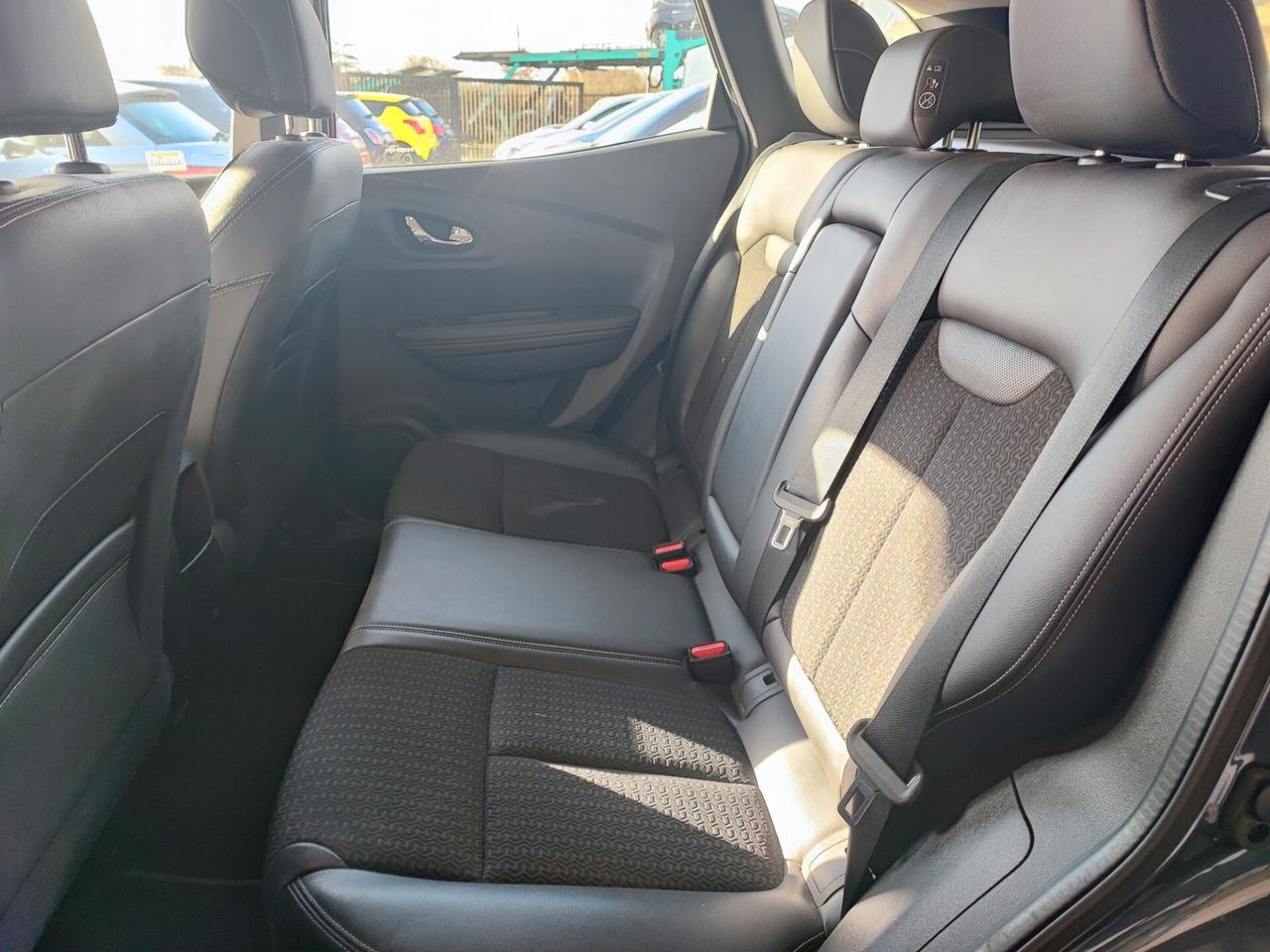 Renault Kadjar dCi 8V 110CV EDC Energy Intens