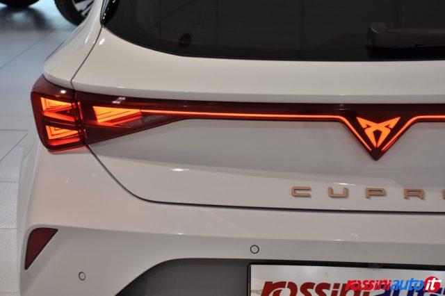 CUPRA Leon 2.0 TDI 150 CV DSG + EDGE PACK + NAVI + INTELLIGEN