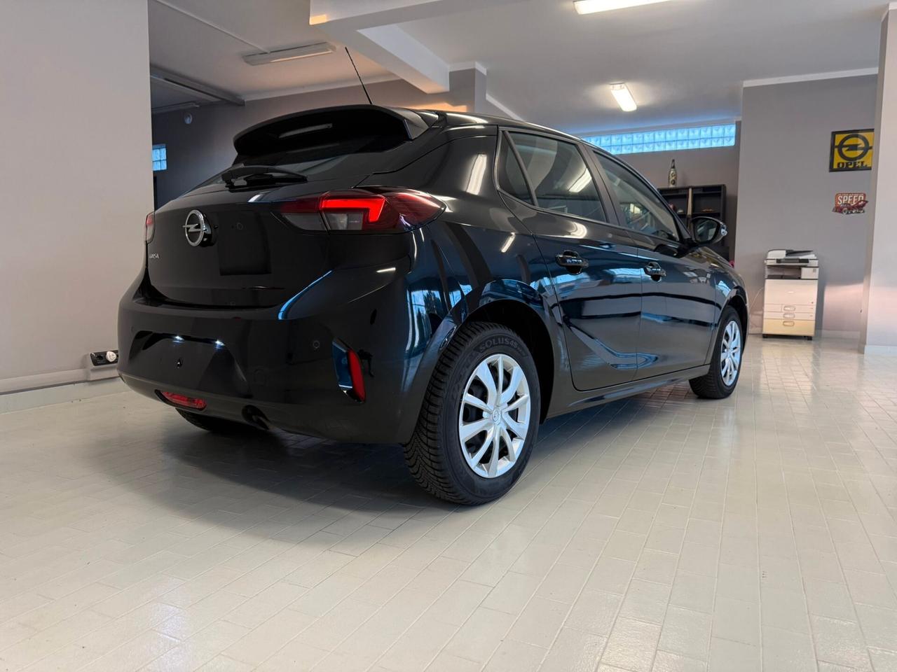 Opel Corsa 1.2 Edition NEOPATENTATI