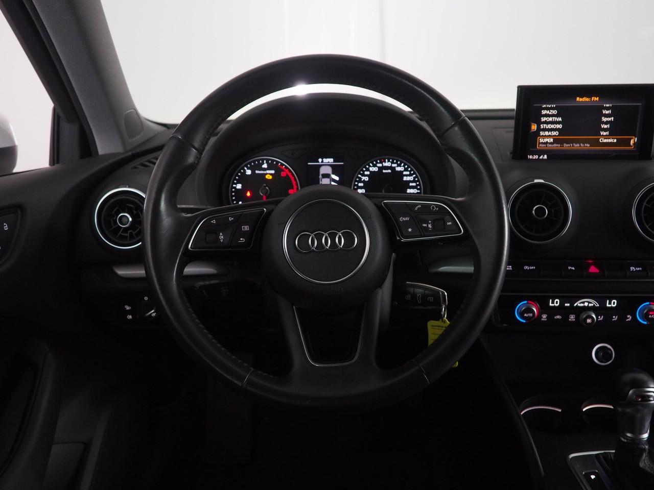 AUDI A3 III 2016 Sportback - A3 Sportback 30 1.6 tdi Business 116cv s-tronic