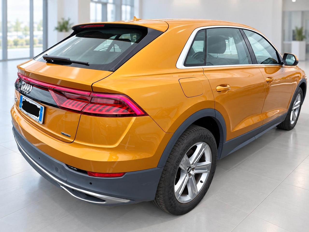 Audi Q8 45 TDI quattro tiptronic Sport IVA ESPOSTA
