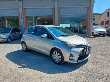 Toyota Yaris 1.4 D-4D 5 porte Lounge STUPENDA OK NEOPATENTATI