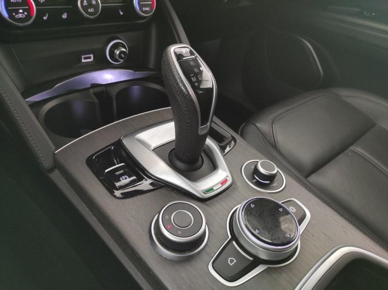 ALFA ROMEO Stelvio - Stelvio 2.2 Turbodiesel 210 CV AT8 Q4 Ti