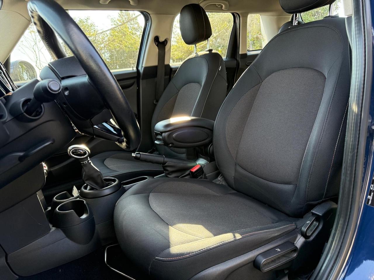 Mini Mini 1.5 Cooper D Business XL Aut. 5 porte Pdc
