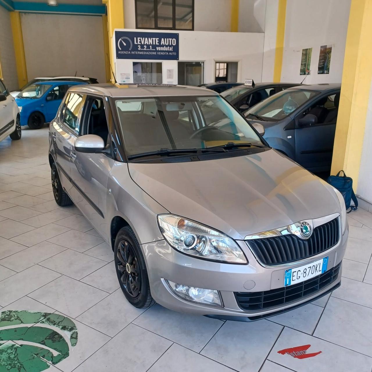 24MESI DI GARANZIA FABIA 1.6 PAGATE SOLO I LAVORI