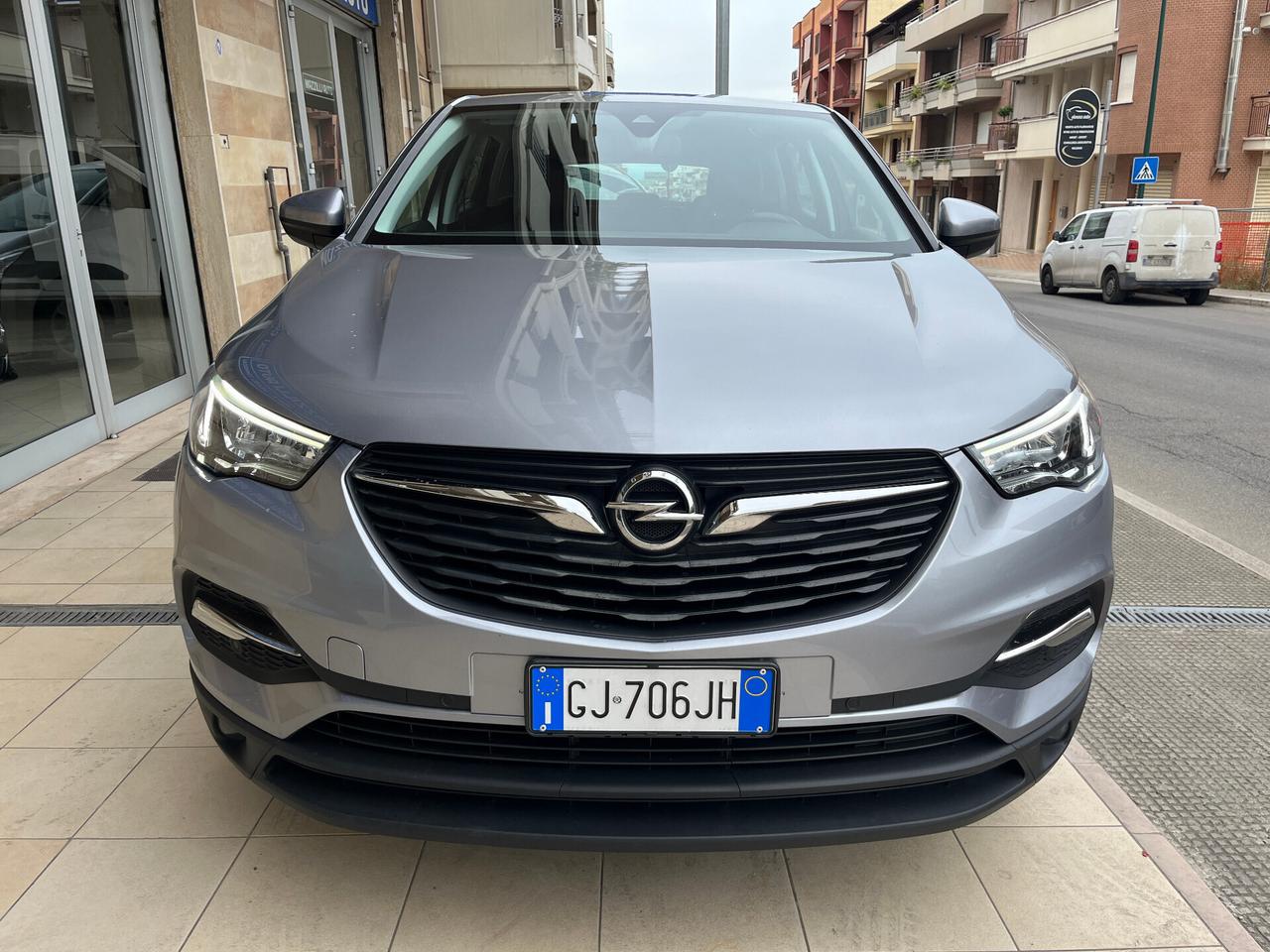 Opel Grandland X 1.5 diesel aut. Business Edition 130cv