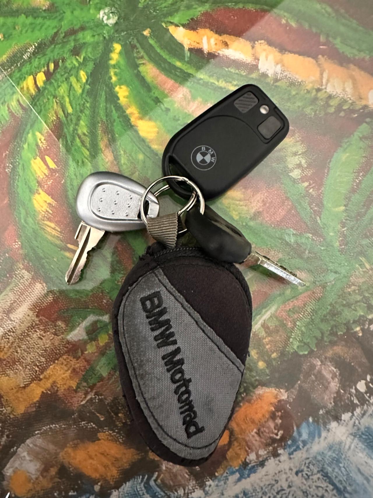 Bmw K 1200 R, tenuta e usata con amore e passione, pari al nuovo