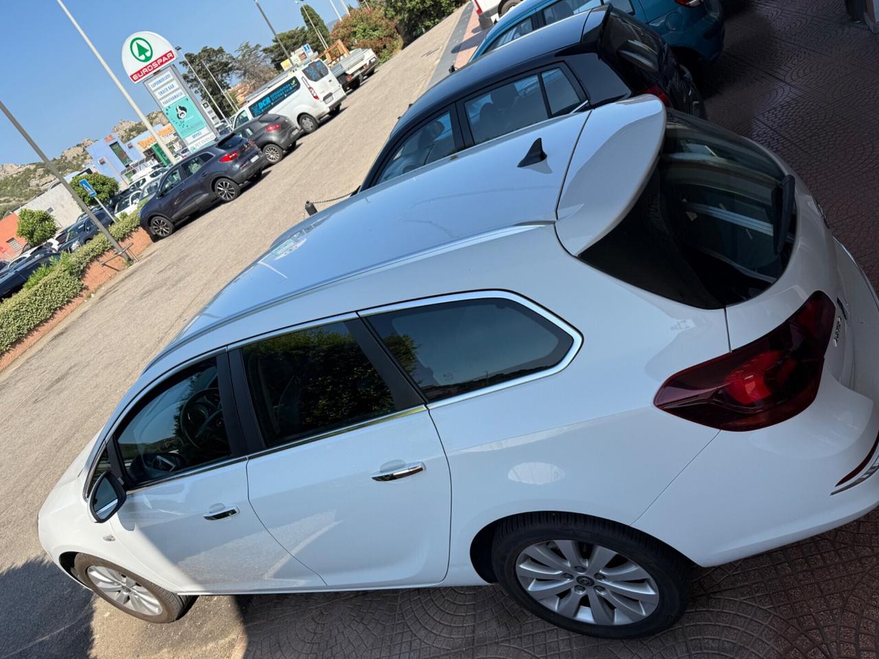 PREZZO PROMO SOLO PER POCHI GIORNI!! Opel Astra 1.7 CDTI 110CV SW OK NEOPATENTATI