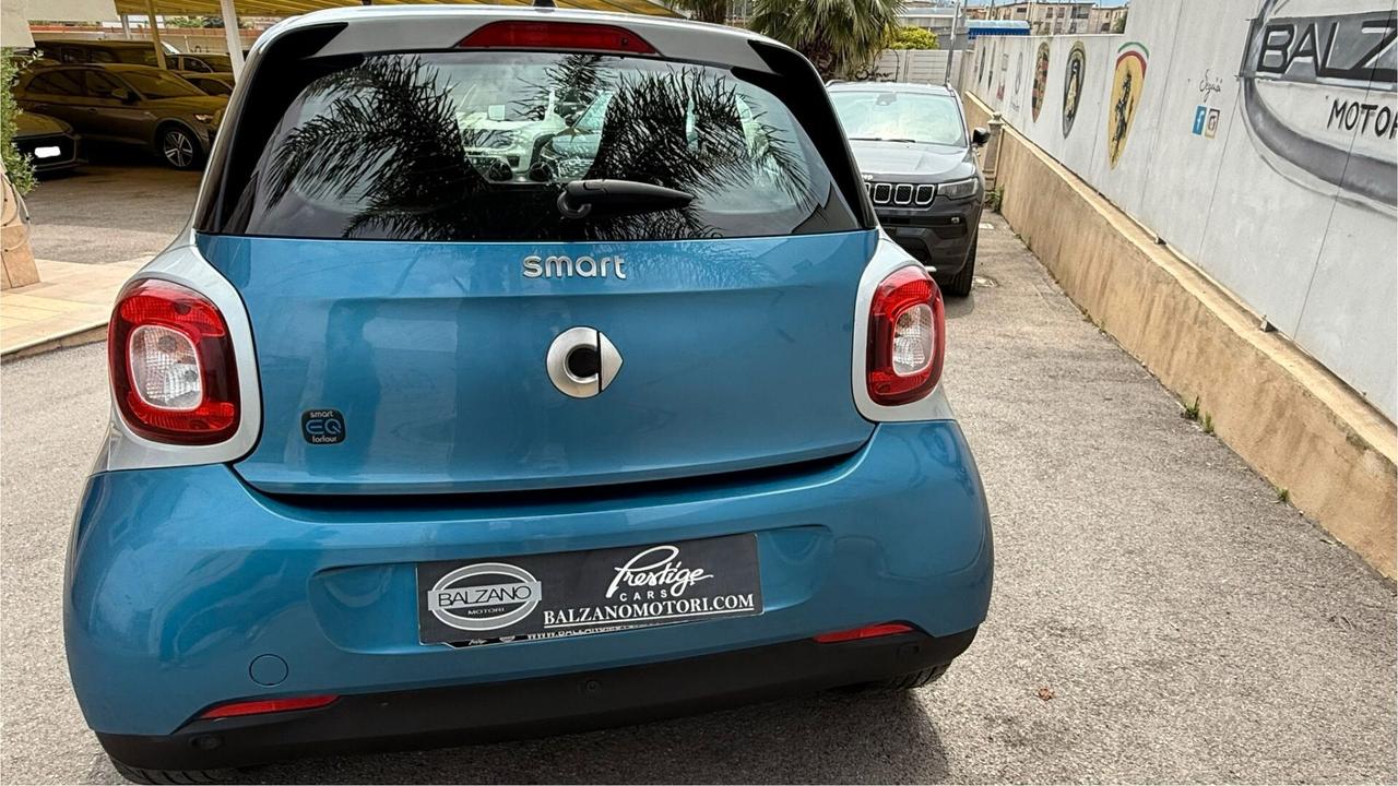 SMART FORFOUR EQ PASSION 2021