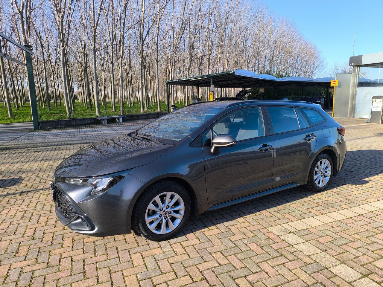 Toyota Corolla Touring Sports 1.8 Hybrid Active