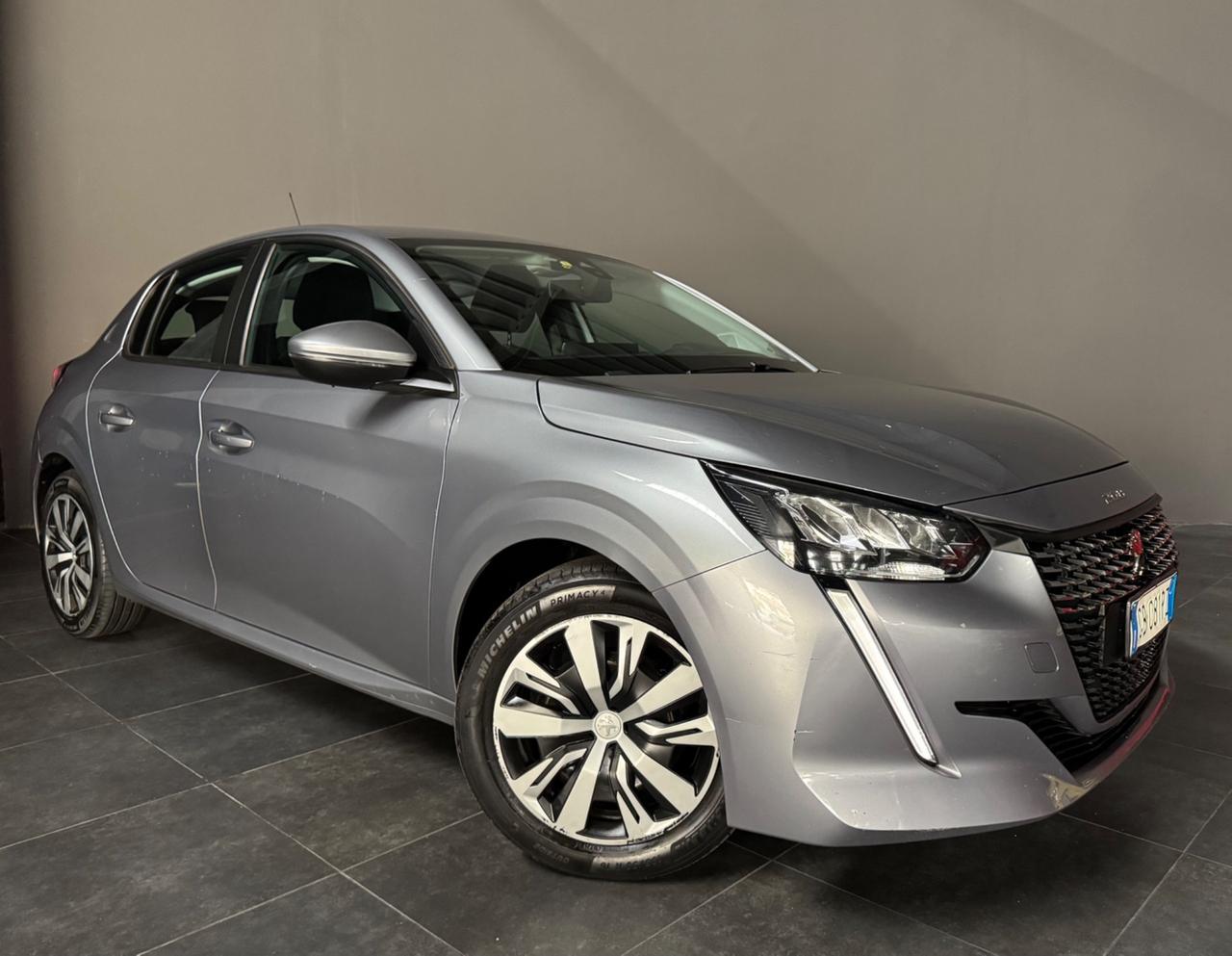Peugeot 208 PureTech 100 Stop&Start EAT8 5 porte Allure Navi Pack