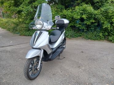 Piaggio Beverly Tourer 300 buone condizioni