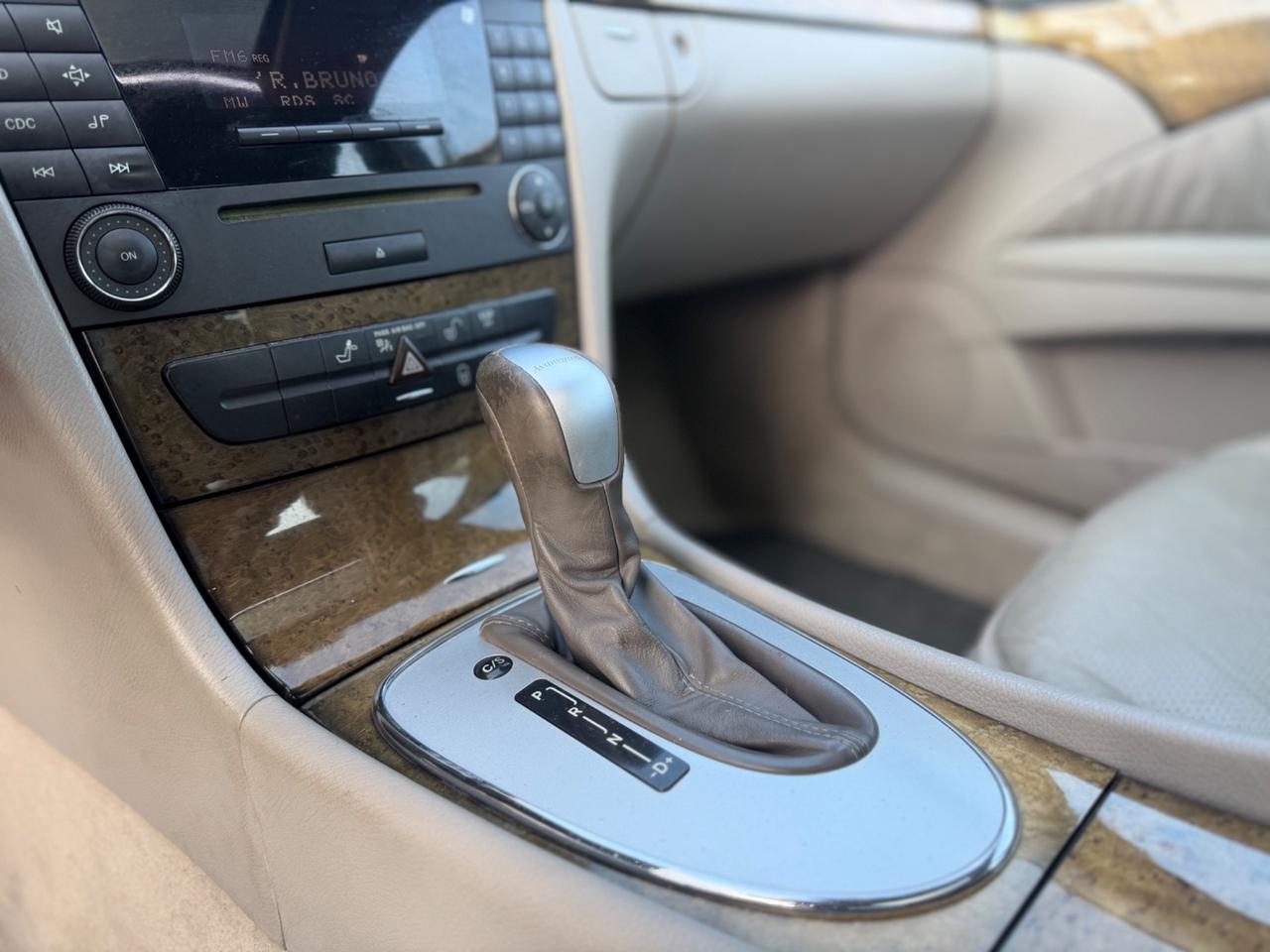 Mercedes-benz E 220 CDI cat Avantgarde Automatico