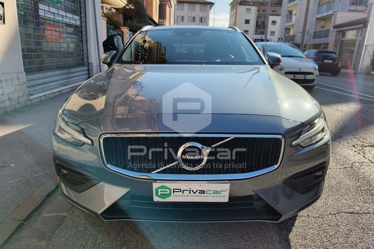 VOLVO V60 B4 Geartronic Momentum Business Pro