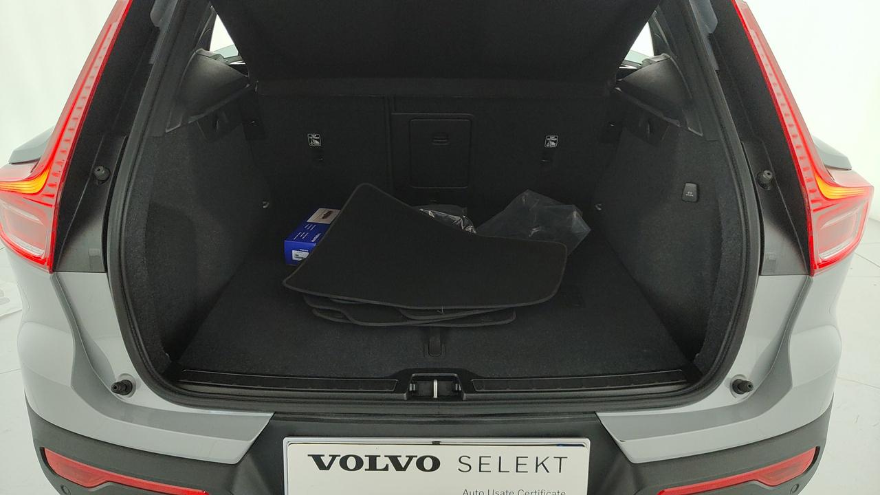 VOLVO XC40 2.0 b3 Core auto
