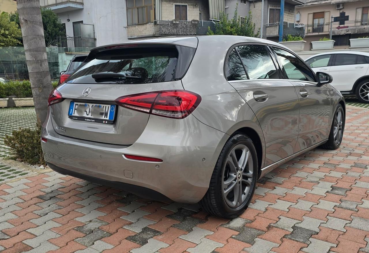 Mercedes-Benz A 180 d 1.5 CDI 115CV Sport auto Uff Italy Pelle Navi